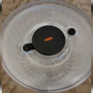 OXO Salad Spinner